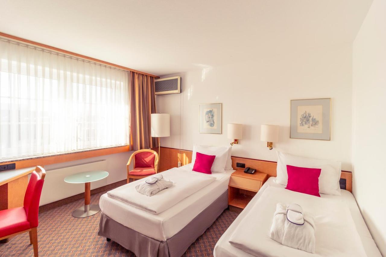 Mercure Friesenstraße 4*