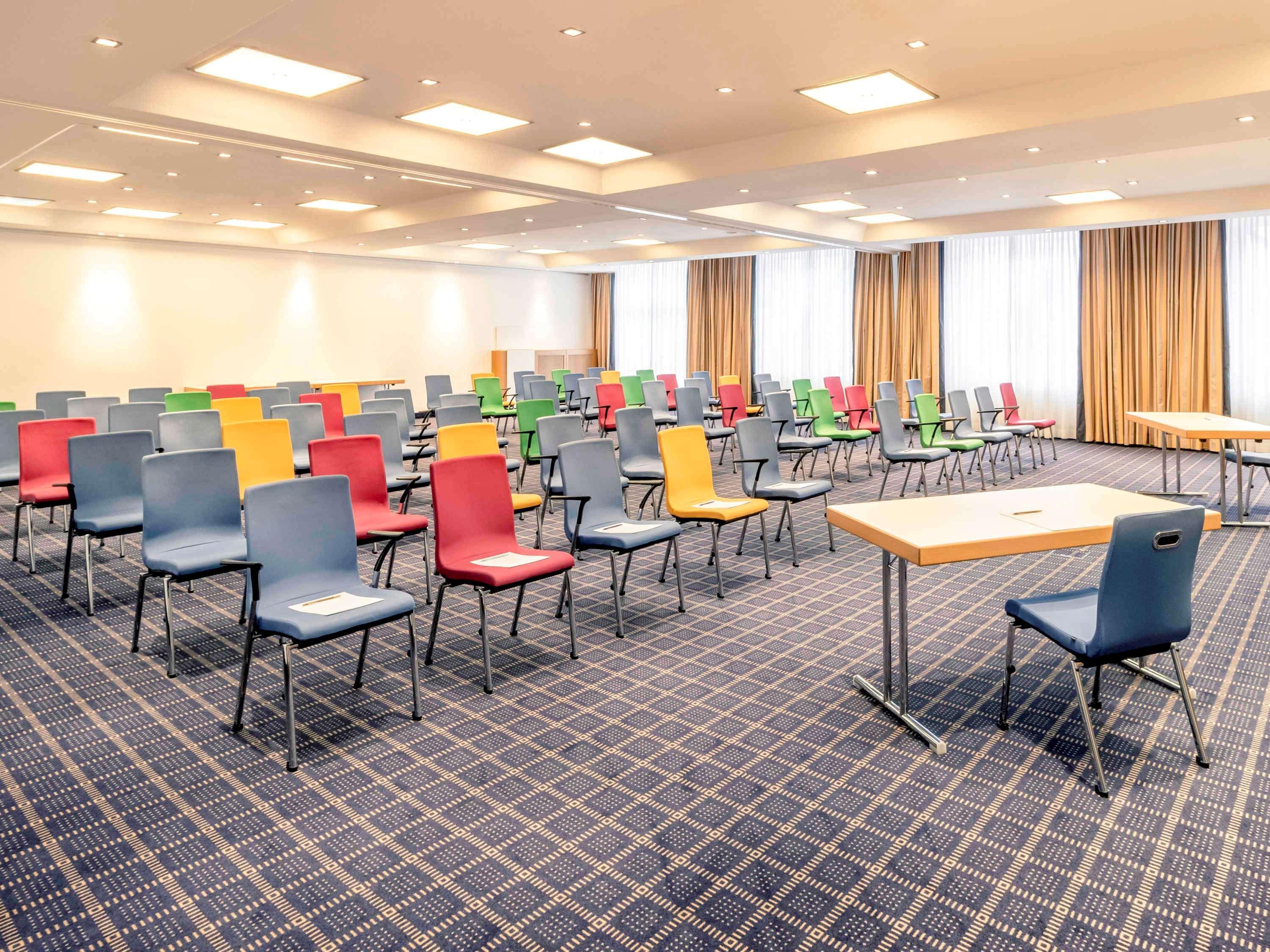 Mercure Friesenstraße Hotel 4*
