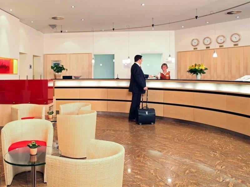 Hotel Mercure Friesenstraße 4*